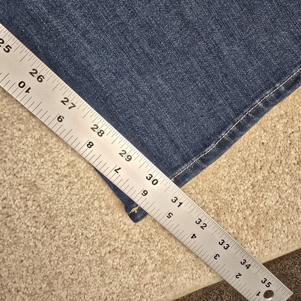 Signature Levi Strauss Jeans Women Size 24M Blue Mid Rise Bootcut Stretch Denim - Picture 9 of 9